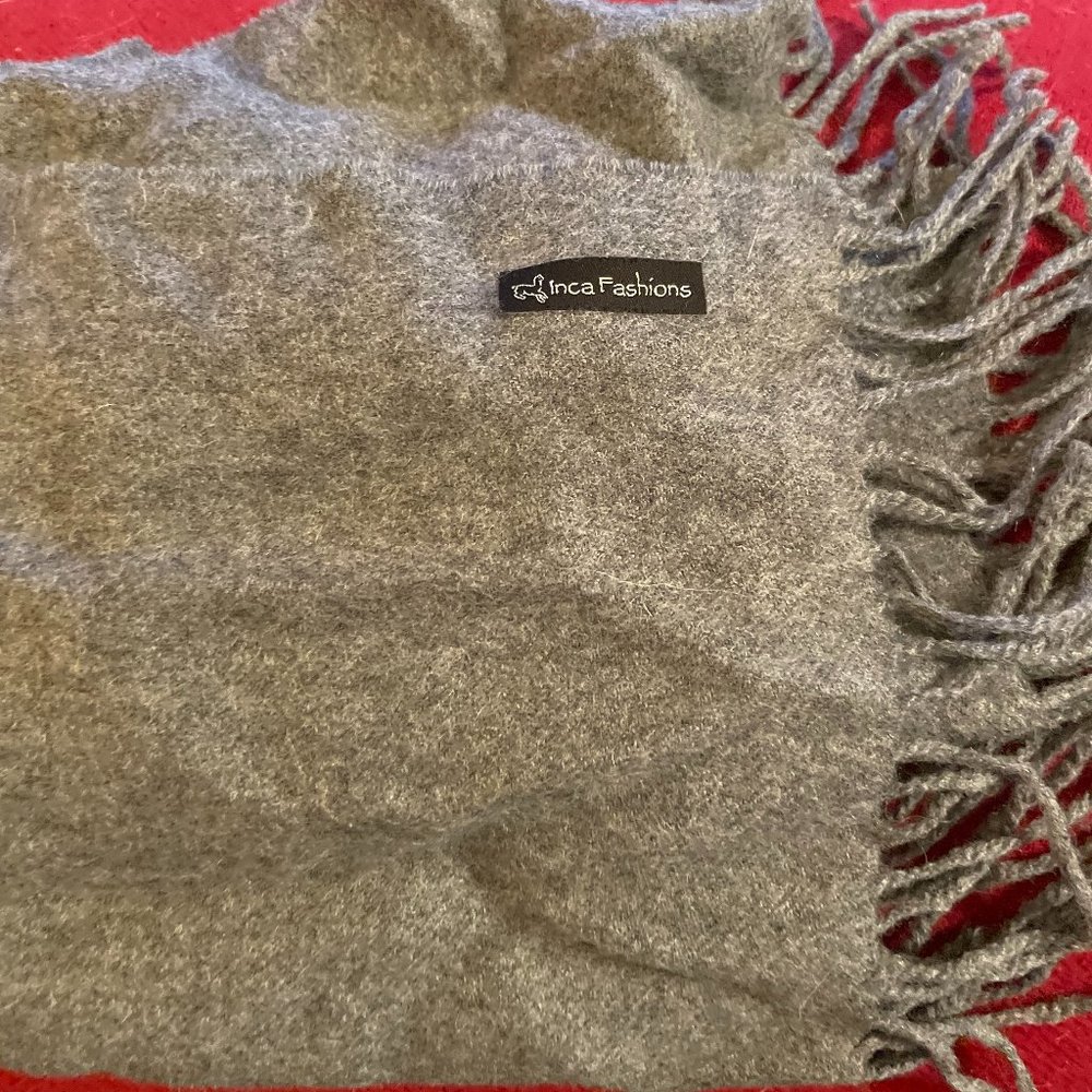 Inca Scarf (Grey) 100% Cashmere